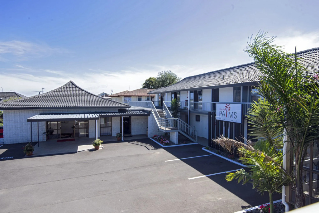 Ellerslie Palms Motel
