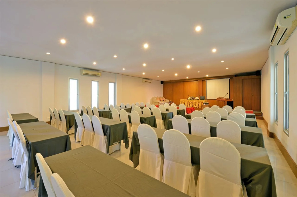 Lanta Sand Resort & Spa
