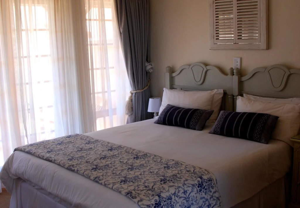 Sandstone Chameleon Guest House