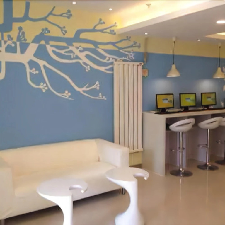 Hanting Haiyou Hotel