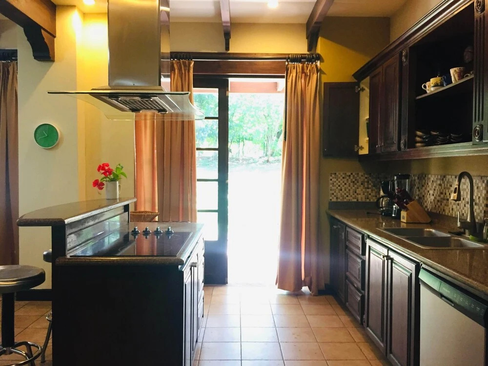 Villa Colibri At Beachfront Gated Community