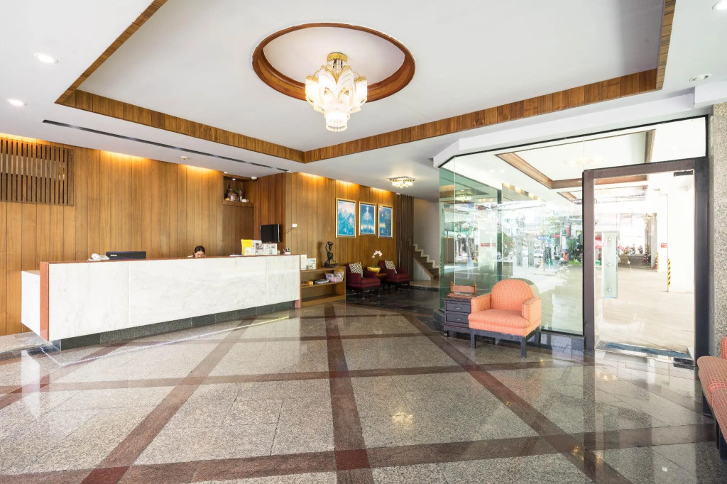 Nice Hotel Ratchada