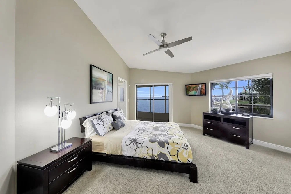 THE River View 1008