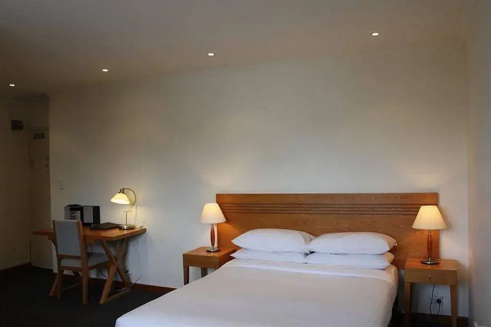 Eastern Townhouse Serviced Apartments