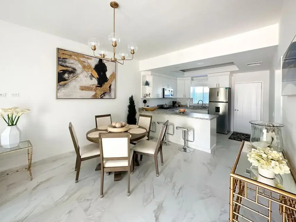 Modern Home in The Exclusivity of Las Conchas