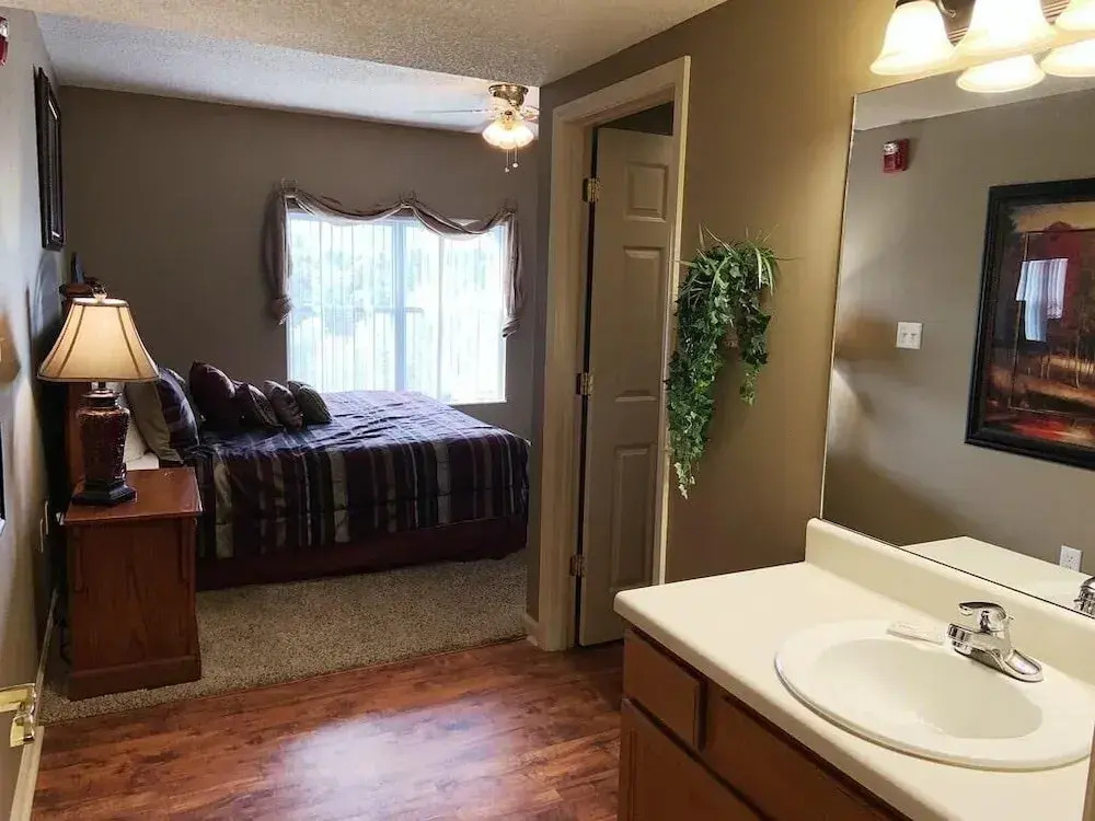 Whispering Pines 641