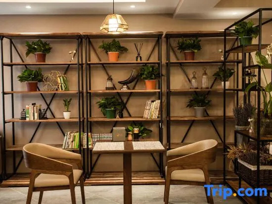 Ruoman Hotel (Taiyuan Jinyang Lake Convention and Exhibition Center Vientiane City)