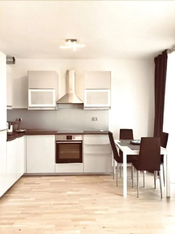 Luxury Riverside by REFA Group
