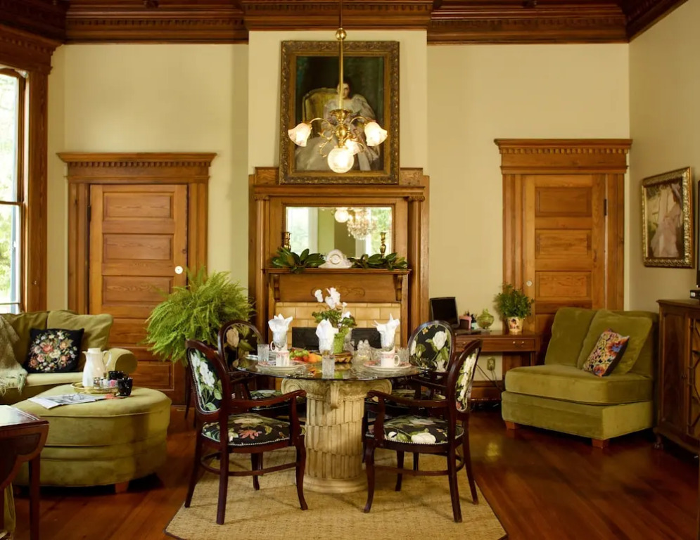 Rosemary Inn Bed & Breakfast