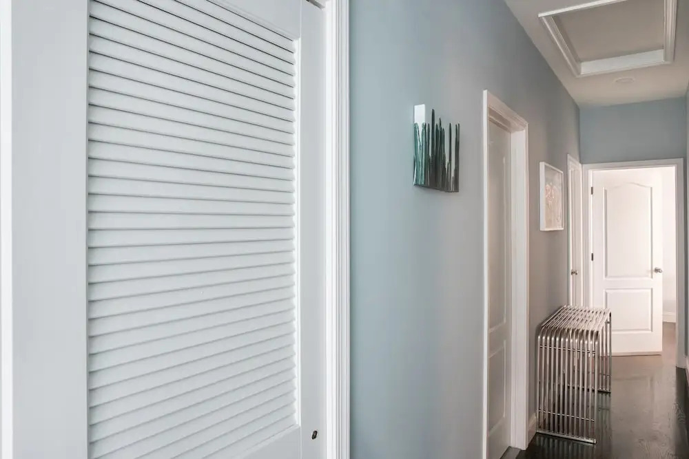 Giles Ave 6 Bedroom Gem