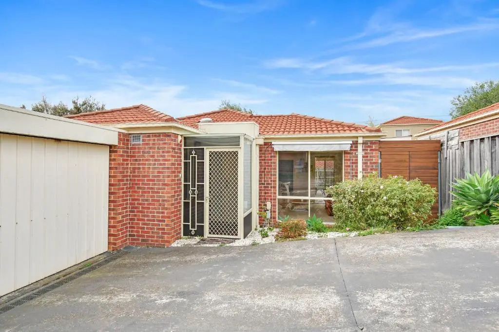 Lovely 3 bedroom unit