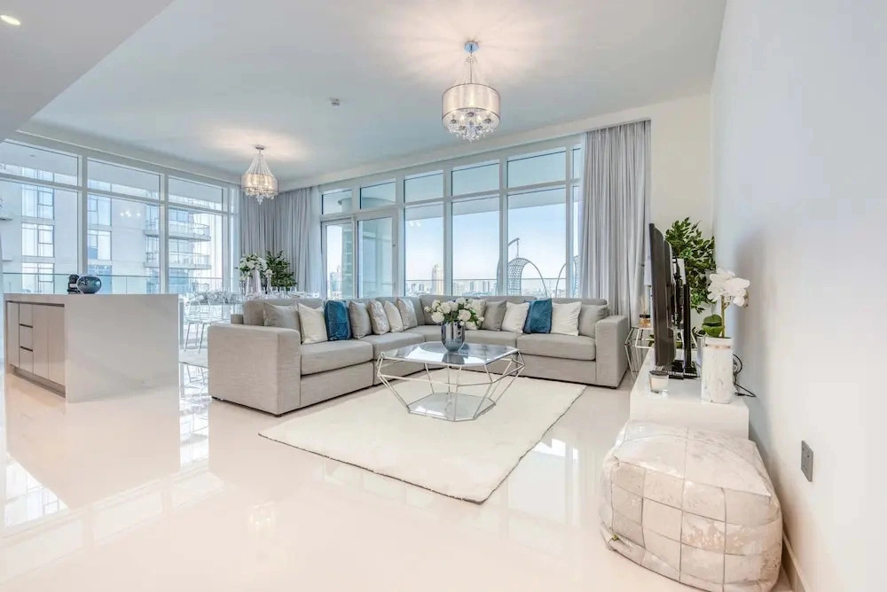 Lux BnB 1BD I SunRise Bay I Palm & Sea View