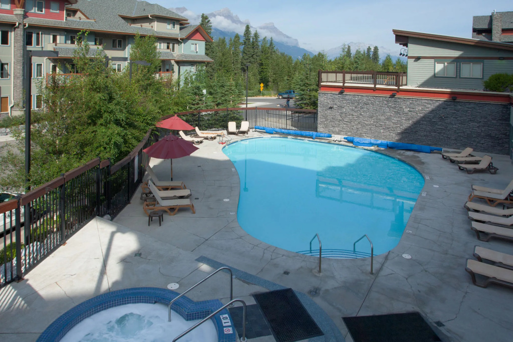 Lodges at Canmore
