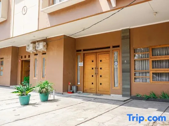 Hotel O Penginapan LorraNearPasar Oleh Oleh