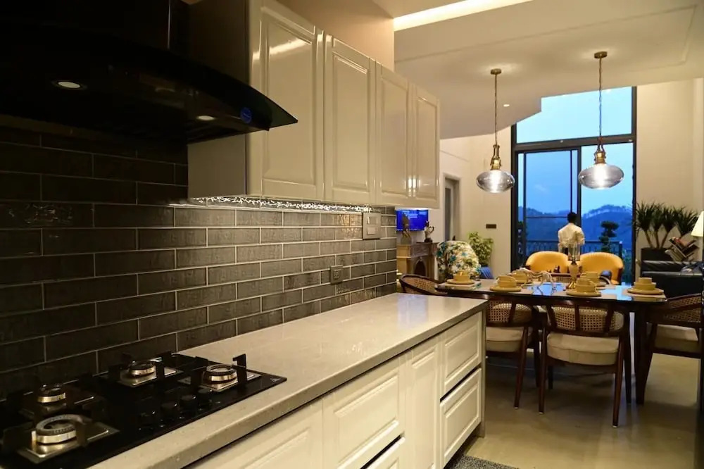Aura luxury Stays