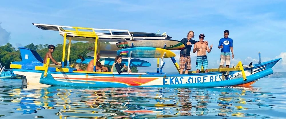 Ekas Surf Resort & Surf Camp