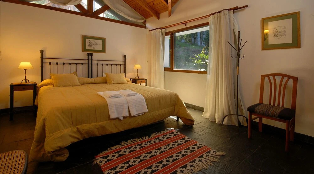 Fantastic 4Bedr Chalet Lake Views HV8