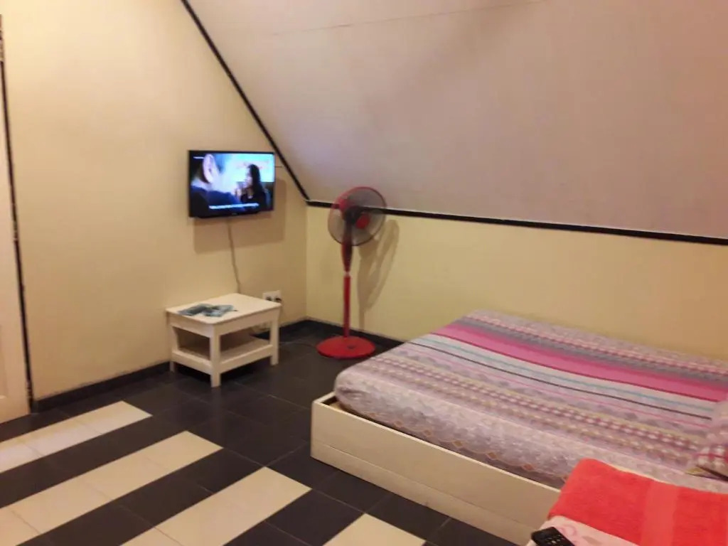 Maznah Guest House