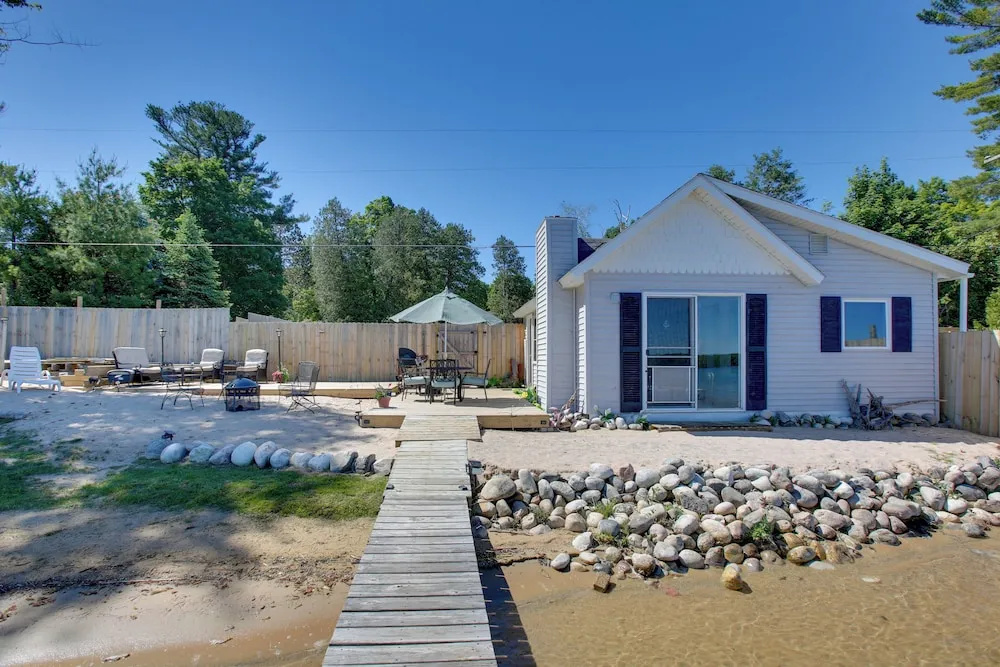 Beach Access & Dock: Little Traverse Lake Cottage!