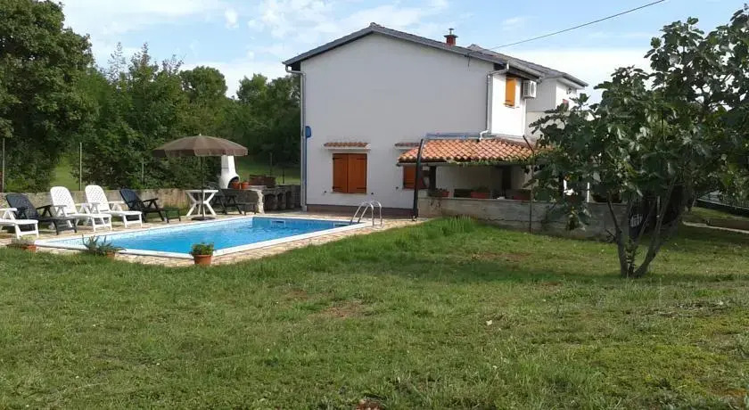 Holiday House Amore