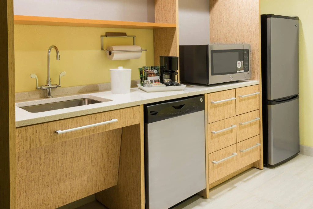 Home2 Suites by Hilton Buffalo Airport/ Galleria Mall