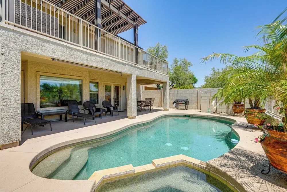 Spacious Family Oasis in Cave Creek!