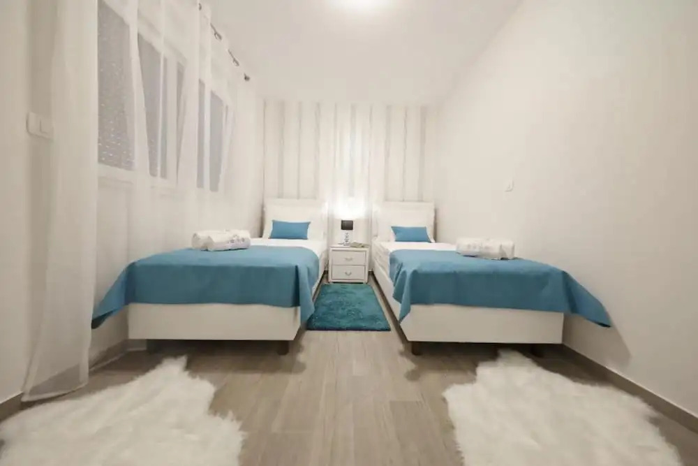 Luxury Majpruz Suites I