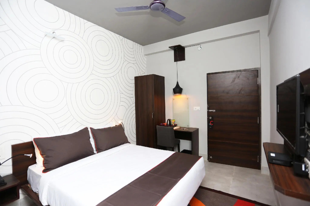 Super Townhouse Chandrasekharpur
