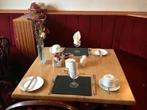Marine House Hotel