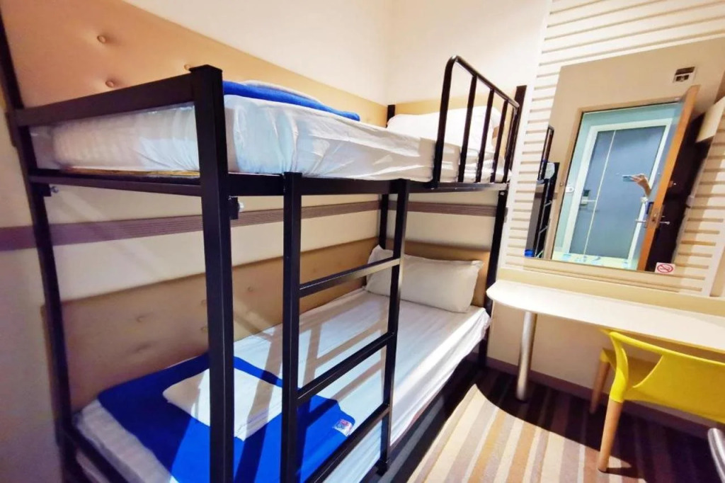 Podstel Hostel Bangkok By RedDoorz
