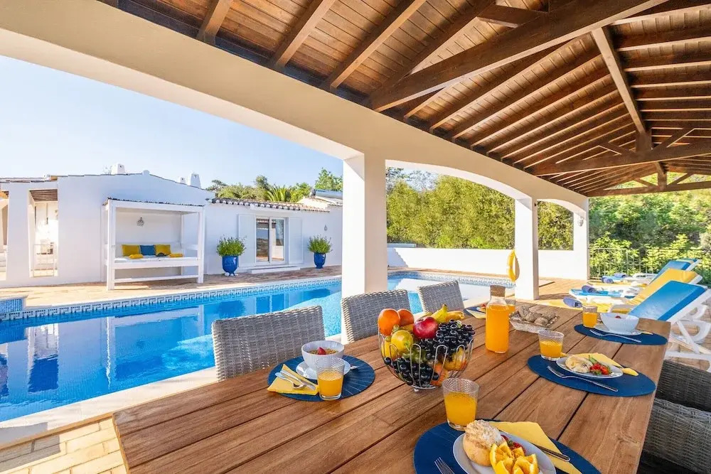 Villa Saint Michel - Refúgio tranquilo com piscina aquecível em Portimão