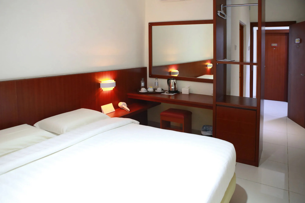 Aviari Hotel