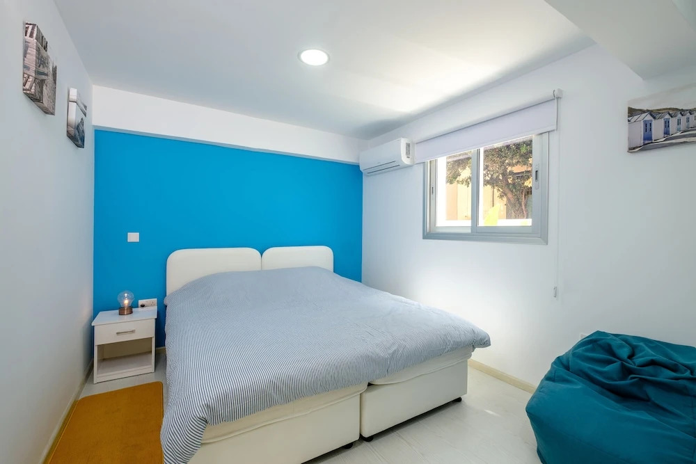 Gabinos - 1BR - Square Center