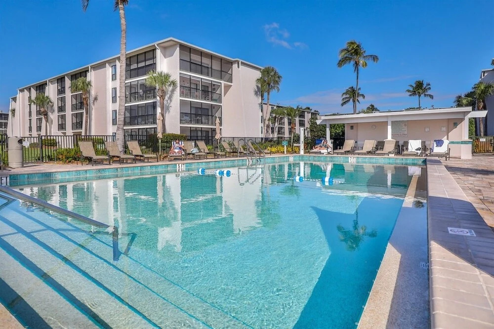 Sundial D311 - Great 1bd/1b Condo With Beach Access 1 Bedroom Condo