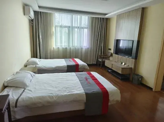 Junyi Chain Hotel (Heze Development Zone Shanghai Road)