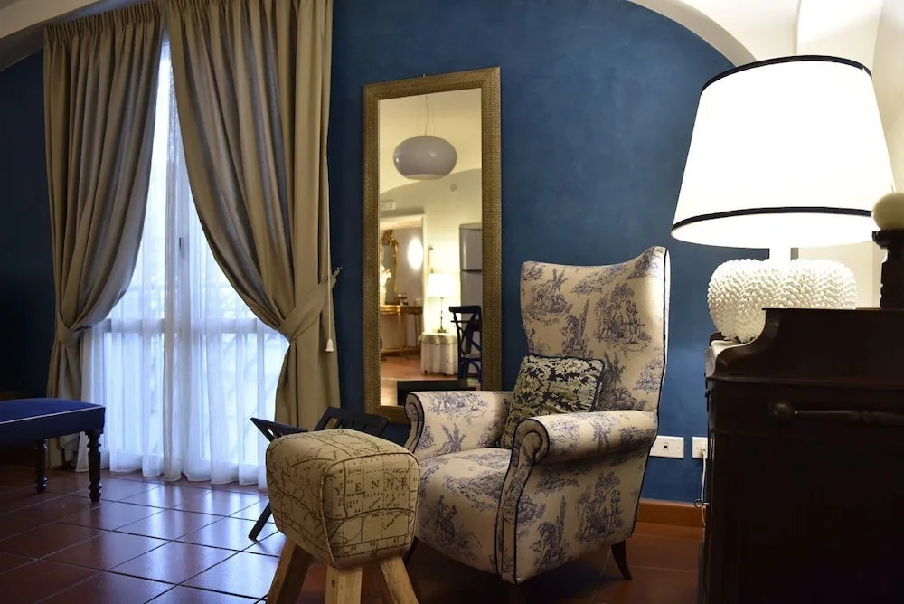 A' Studio Apartment - BH 117