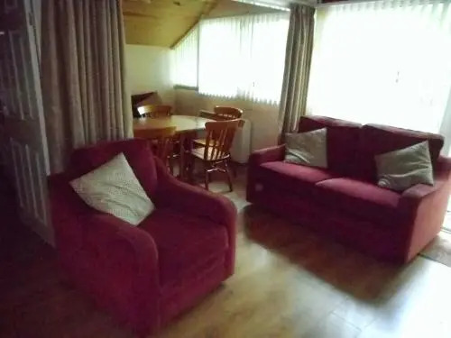 Orchard Lodge #15