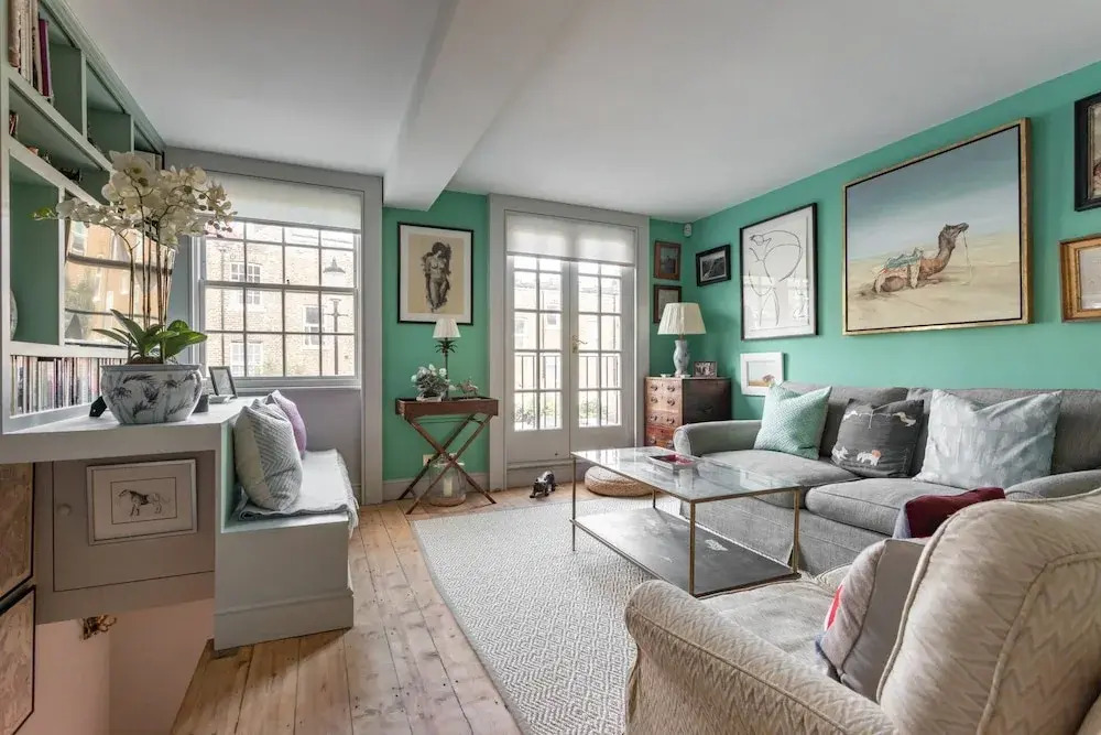 Royal Crescent Mews by Onefinestay