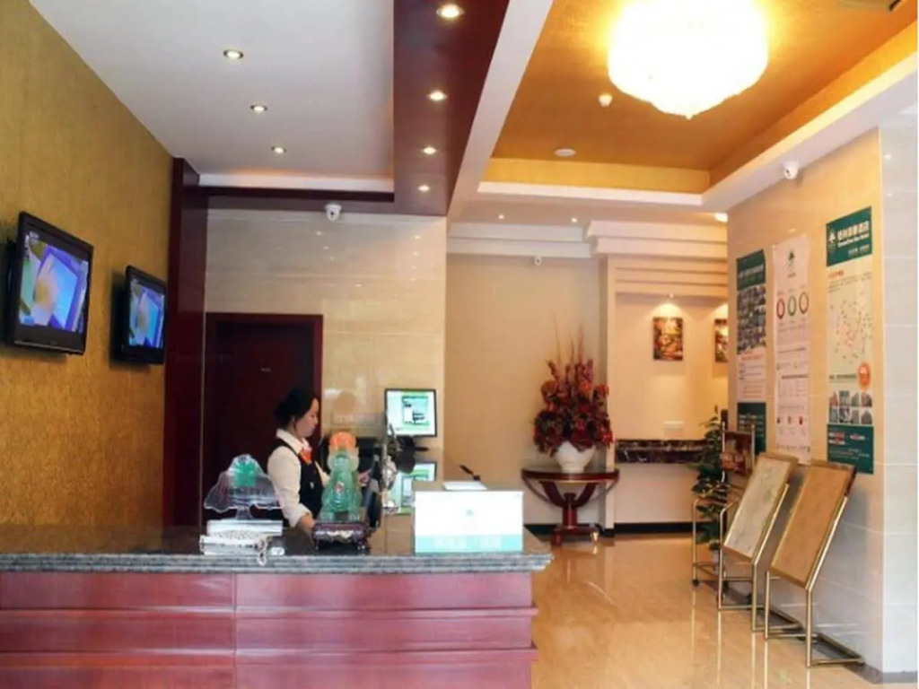 GreenTree Inn Jiangsu Nanjing Qiaobei Hongyang Square Taishan Metro Station Express Hotel