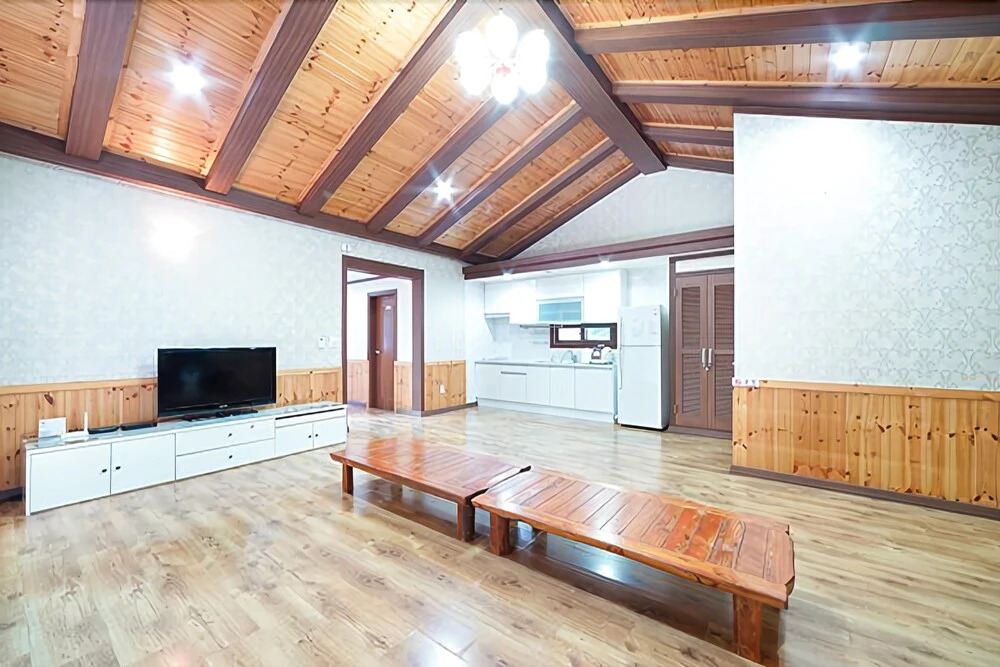 Yangpyeong Jongjagol Hill Fragrance Pension
