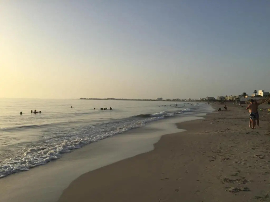 Neue Wohnung, ruhig, 150 m vom Strand, free Wi-Fi