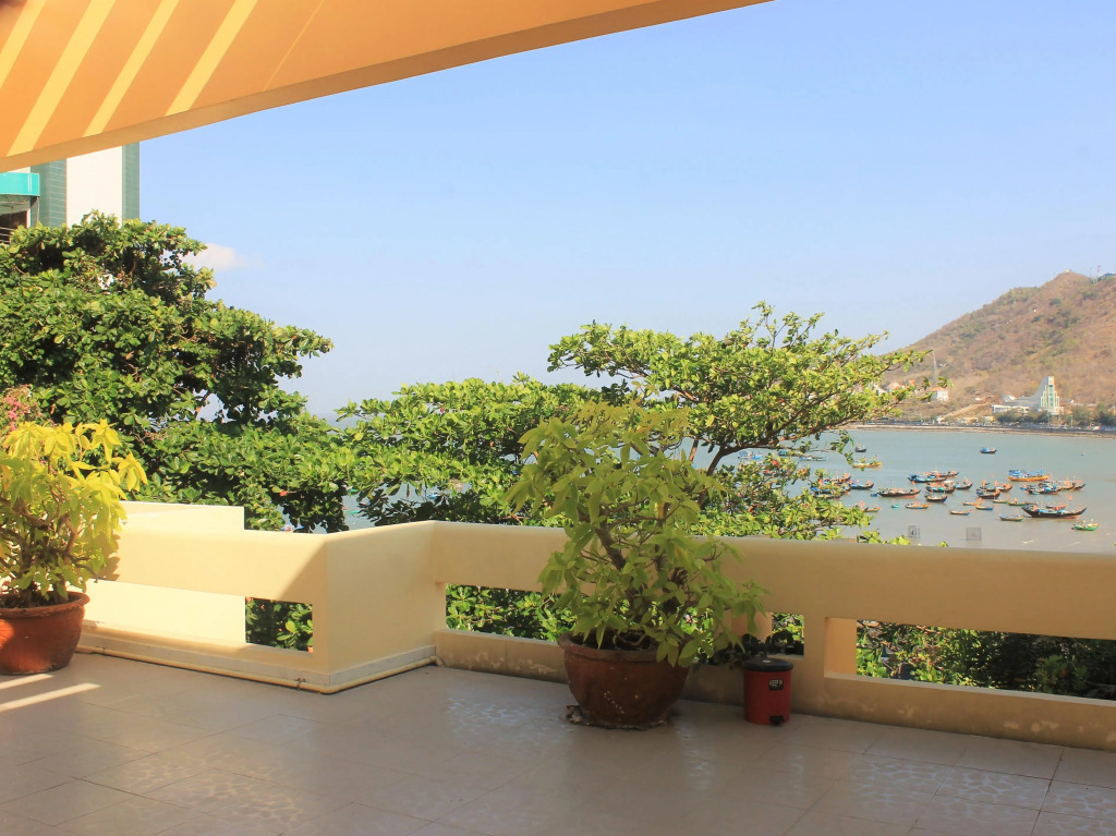 Nui Nho Motel