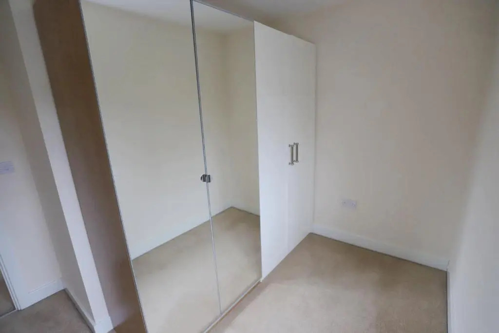 EasyTravel Luxury NEC/Airport 3 beds House