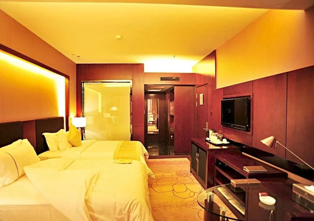 Dingyi Hotel
