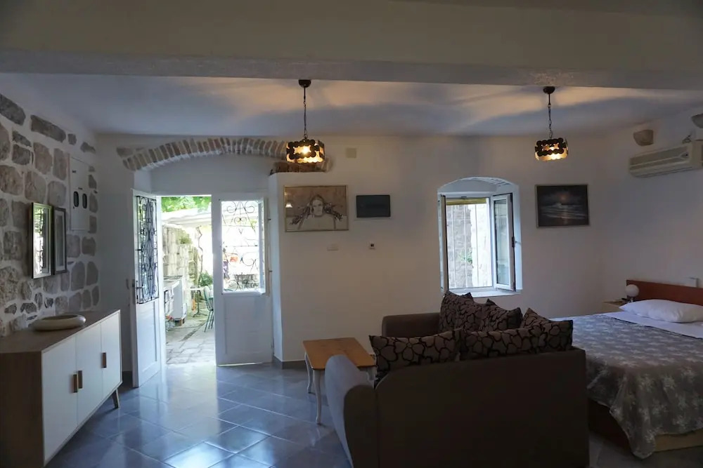 Guest House Dragutinovic