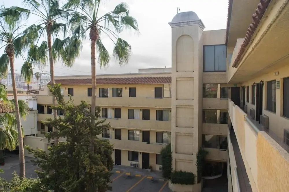 Hotel America