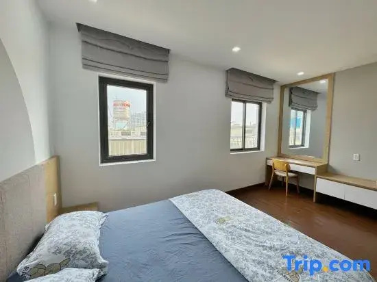 Tphomes Lakeview