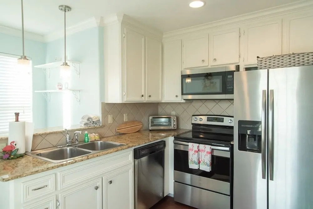 Fancy Flamingo 4 Bedroom Townhouse