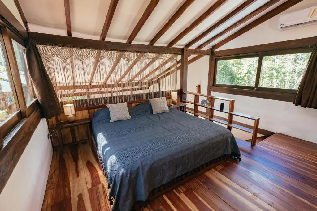 Nahouse Jungle Lodges