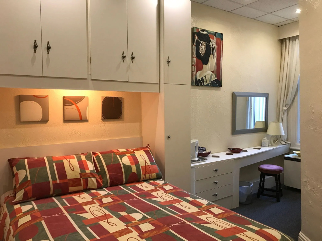 Belmont Hotel